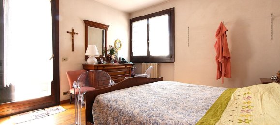 7 rooms House in Verona, Italy No. 276458 46