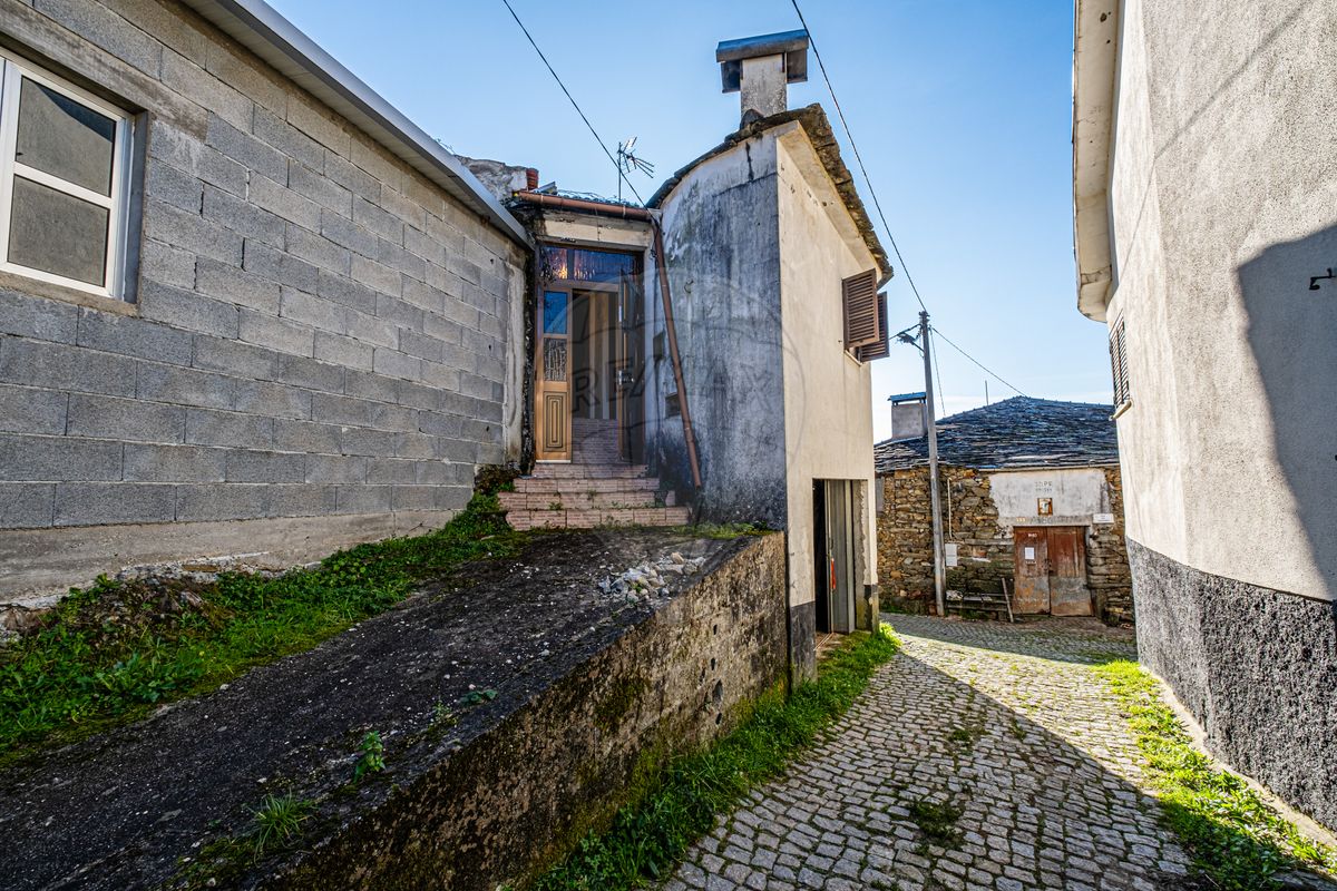 2 Schlafzimmer Haus in Castro Daire, Portugal, Nr. 154059
