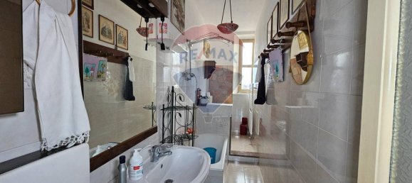 3-Zimmer Wohnung in Busto Arsizio, Italy, Nr. 230861 11