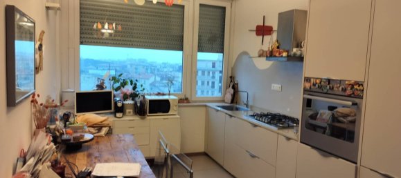 2 bedrooms Apartment in Livorno, Italy No. 48903 4