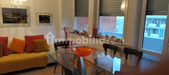 2 bedrooms Apartment in Livorno, Italy No. 48903 2