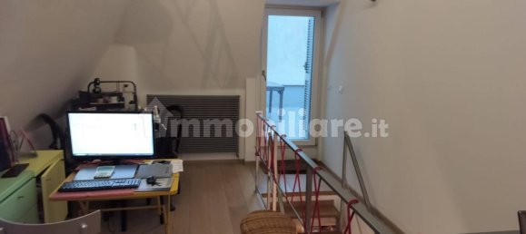 2 bedrooms Apartment in Livorno, Italy No. 48903 11