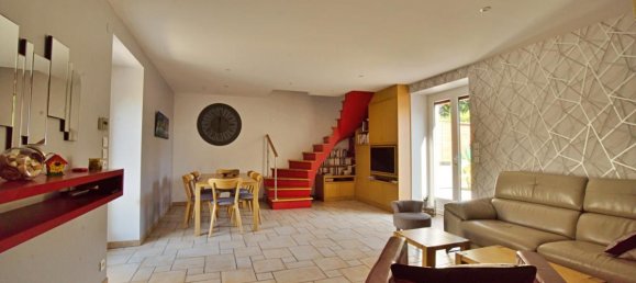 3 غرف نوم منزل في Rhone, France رقم 339077 10