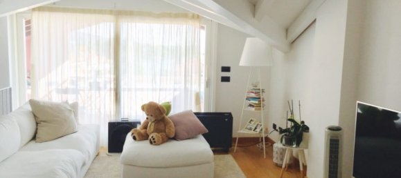 2 bedrooms Apartment in Angera, Italy No. 102441 8