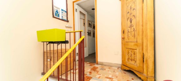 2 bedrooms Apartment in Milan, Italy No. 314159 3