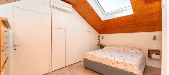 2 bedrooms Apartment in Milan, Italy No. 314159 14