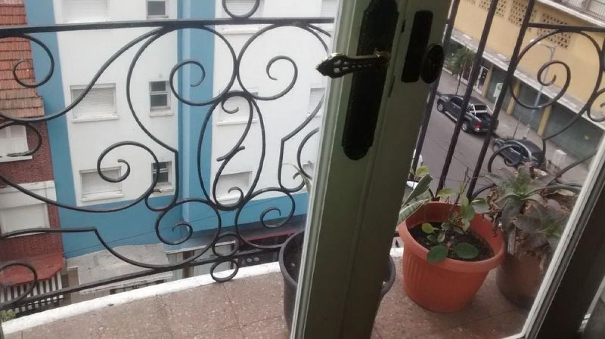 3 bedrooms Apartment in Mar del Plata, Argentina No. 83047