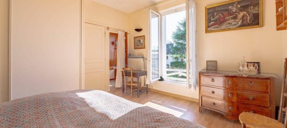 8 bedrooms Villa in Saint-Germain-en-Laye, France No. 131570 18