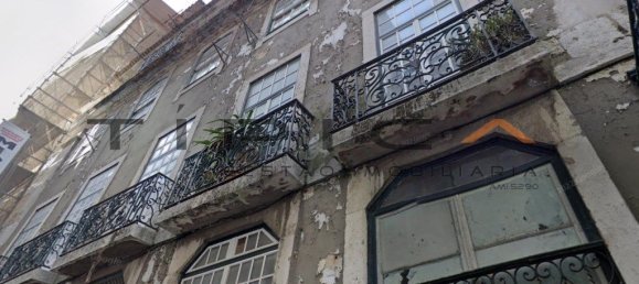 9 bedrooms Building in Lisbon, Portugal No. 123551 7