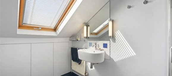 4 bedrooms Commercial property in London, United Kingdom No. 3689 13