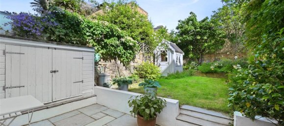 4 bedrooms Commercial property in London, United Kingdom No. 3689 2