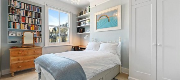 4 bedrooms Commercial property in London, United Kingdom No. 3689 9