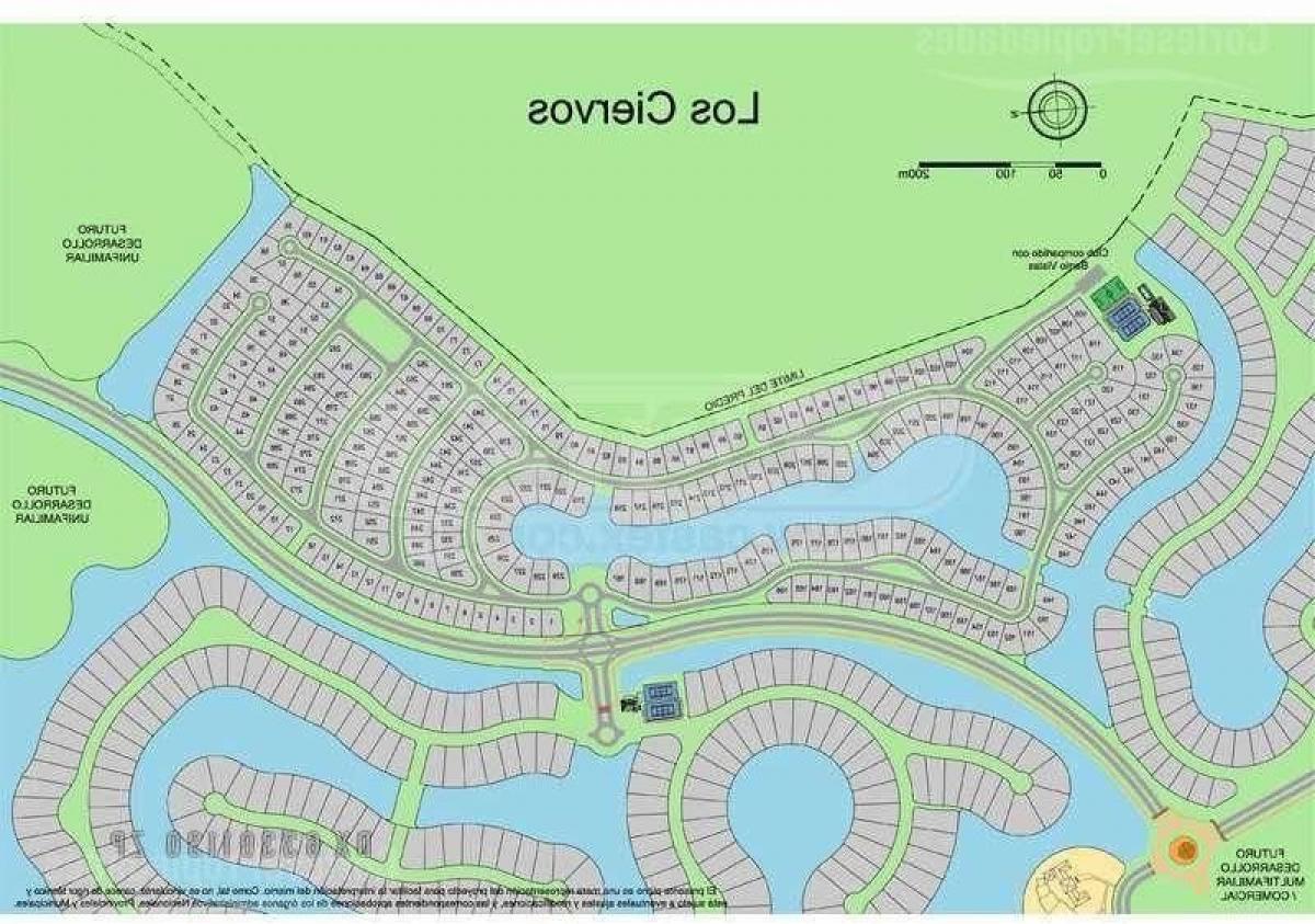  قطعة أرض في Escobar, Argentina رقم 115211