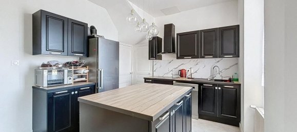 Adosado de 4 dormitorios en Montlucon, France No. 265191 4