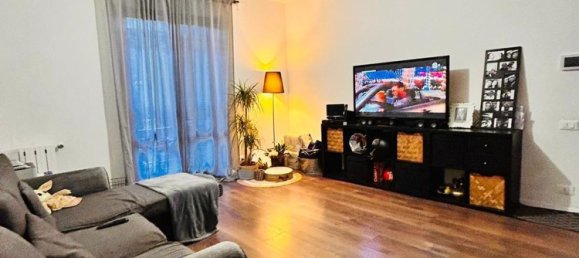 Casa de 2 habitaciónes en Viareggio, Italy No. 251548 4