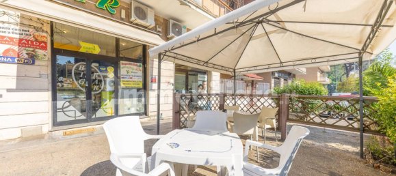 Коммерческая недвижимость с 2 комнатами в Рим, Италия № 376221 30