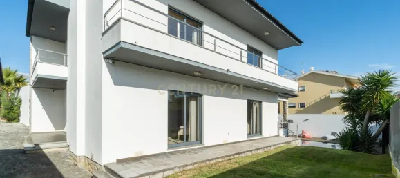 4 bedrooms Villa in Cascais, Portugal No. 137644 49