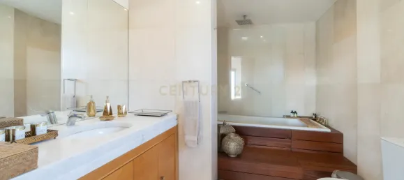 4 bedrooms Villa in Cascais, Portugal No. 137644 34