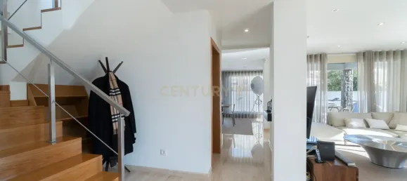 4 bedrooms Villa in Cascais, Portugal No. 137644 38
