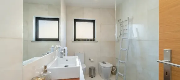 4 bedrooms Villa in Cascais, Portugal No. 137644 33