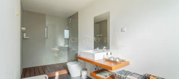 4 bedrooms Villa in Cascais, Portugal No. 137644 32