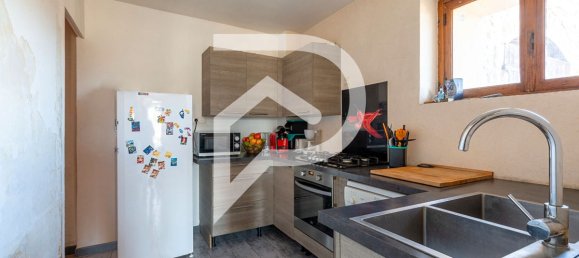 3 غرف نوم منزل في Trept, France رقم 202119 7