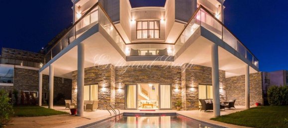 3 rooms Apartment in Bodrum, Turkey No. 28583 2