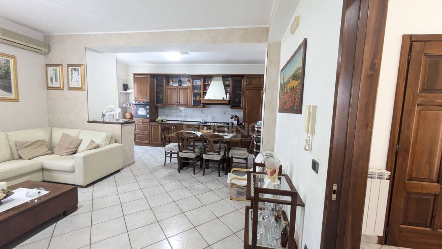 5 rooms Apartment in Floridia, Italy No. 290135
