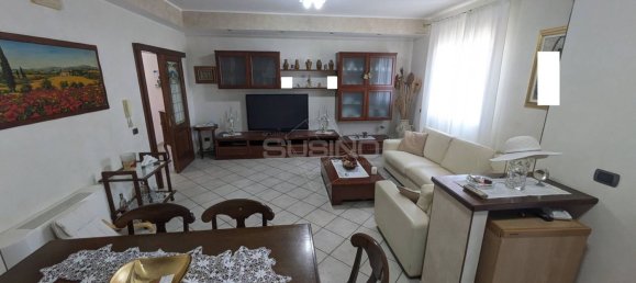 5 rooms Apartment in Floridia, Italy No. 290135 10