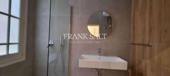 1 bedroom Apartment in Valletta, Malta No. 8092 4