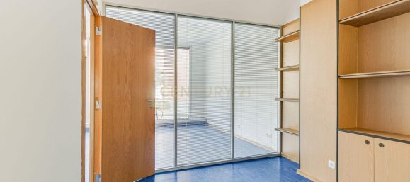 Gewerbliche Immobilie in Lisbon, Portugal 131m², Nr. 268993 12