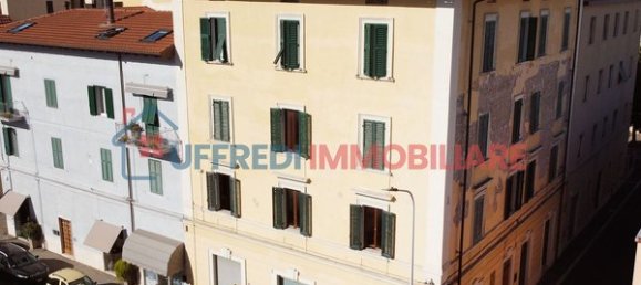 Квартира с 3 комнатами в Гроссето, Италия № 213816 30