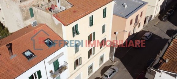 Квартира с 3 комнатами в Гроссето, Италия № 213816 8