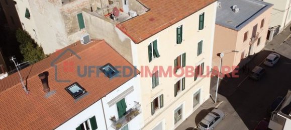 Квартира с 3 комнатами в Гроссето, Италия № 213816 9