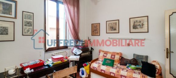 Квартира с 3 комнатами в Гроссето, Италия № 213816 87