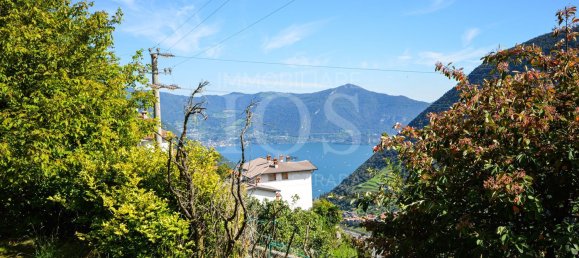 4 bedrooms House in Vigolo, Italy No. 380814 17