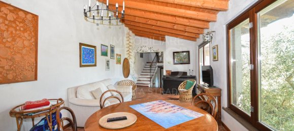 4 bedrooms House in Vigolo, Italy No. 380814 3