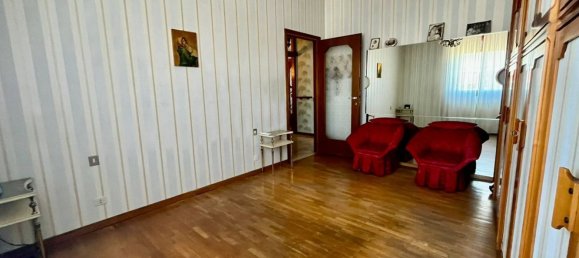 3غرفة شقة في Cinisello Balsamo, Italy رقم 287565 20