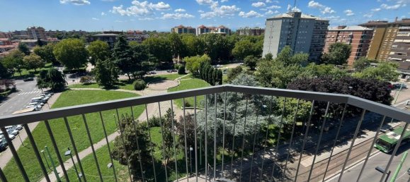 3غرفة شقة في Cinisello Balsamo, Italy رقم 287565 6