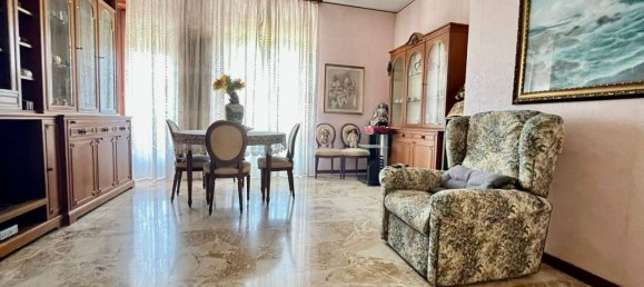 3غرفة شقة في Cinisello Balsamo, Italy رقم 287565 10