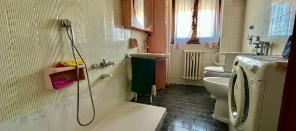 3غرفة شقة في Cinisello Balsamo, Italy رقم 287565 26