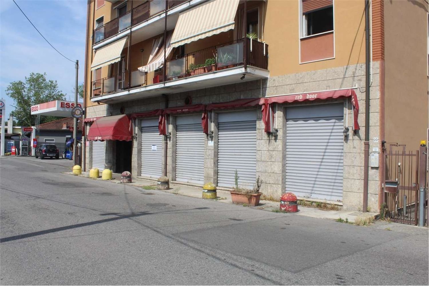 Imóvel comercial em Cesano Maderno, Italy 100 m² N.º 338380