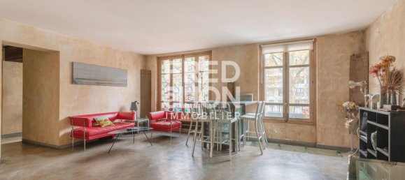 Квартира с 3 спальнями в Париж, Франция № 167322 2