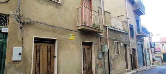3-Zimmer Haus in San Cataldo, Italy, Nr. 44939 3