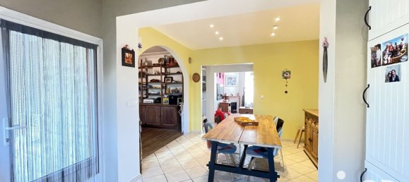 3 bedrooms House in Villeneuve-le-Roi, France No. 292640 12