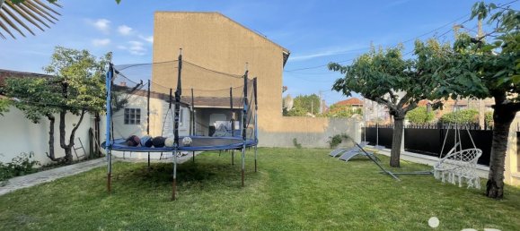 3 bedrooms House in Villeneuve-le-Roi, France No. 292640 4