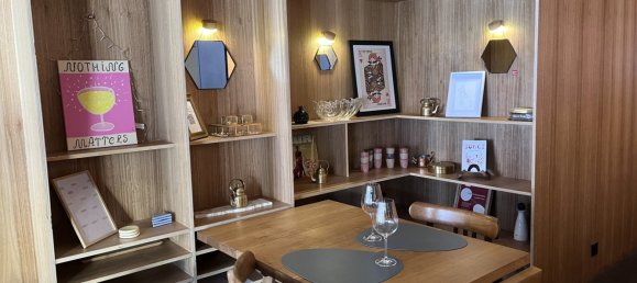 1 room Commercial property in Lisbon, Portugal No. 12987 5