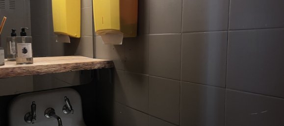 1 room Commercial property in Lisbon, Portugal No. 12987 18