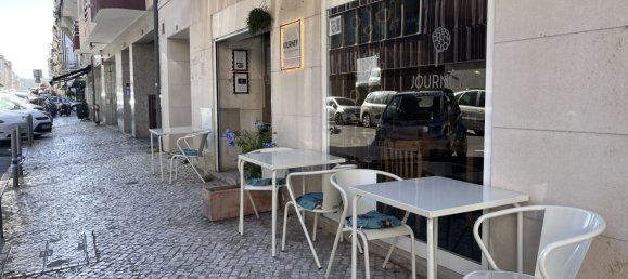1 room Commercial property in Lisbon, Portugal No. 12987 28