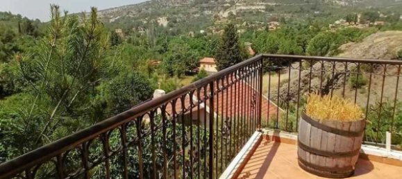 4 bedrooms Villa in Pera Pedi, Cyprus No. 15164 4